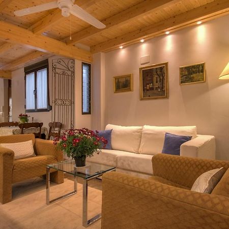 Beds & Breaks Verdi บาเลนเซีย ภายนอก รูปภาพ